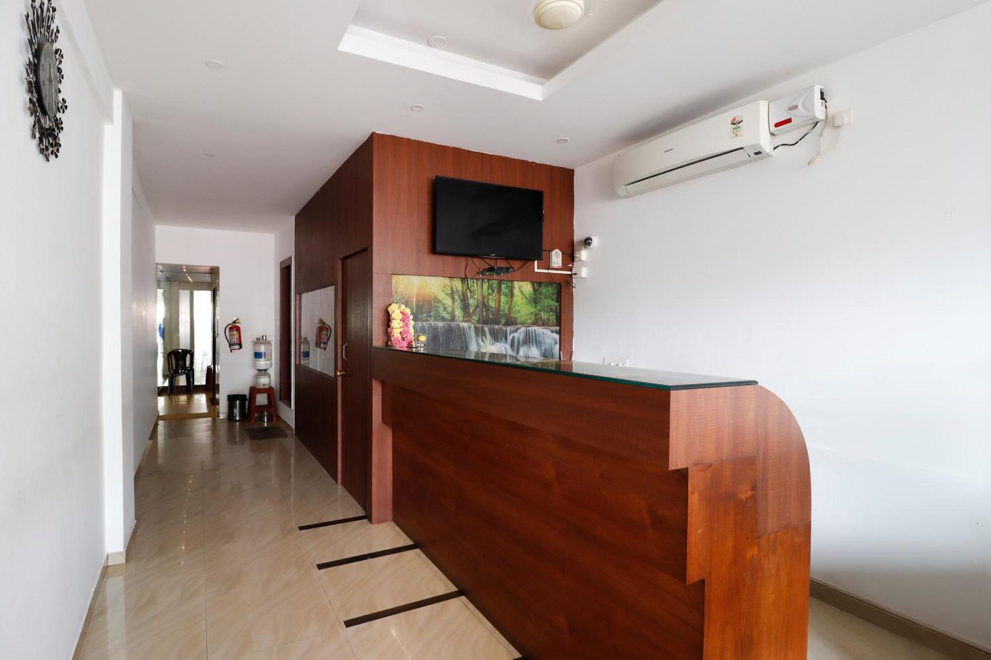 Отель Capital O Sai Arya Residency Мангалор Экстерьер фото